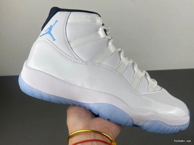CT8012-104 Blue Jordan Air legend 11 0522